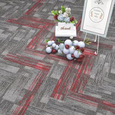 50x50cm カーペットタイル オフィスのための高級100%ナイロン素材